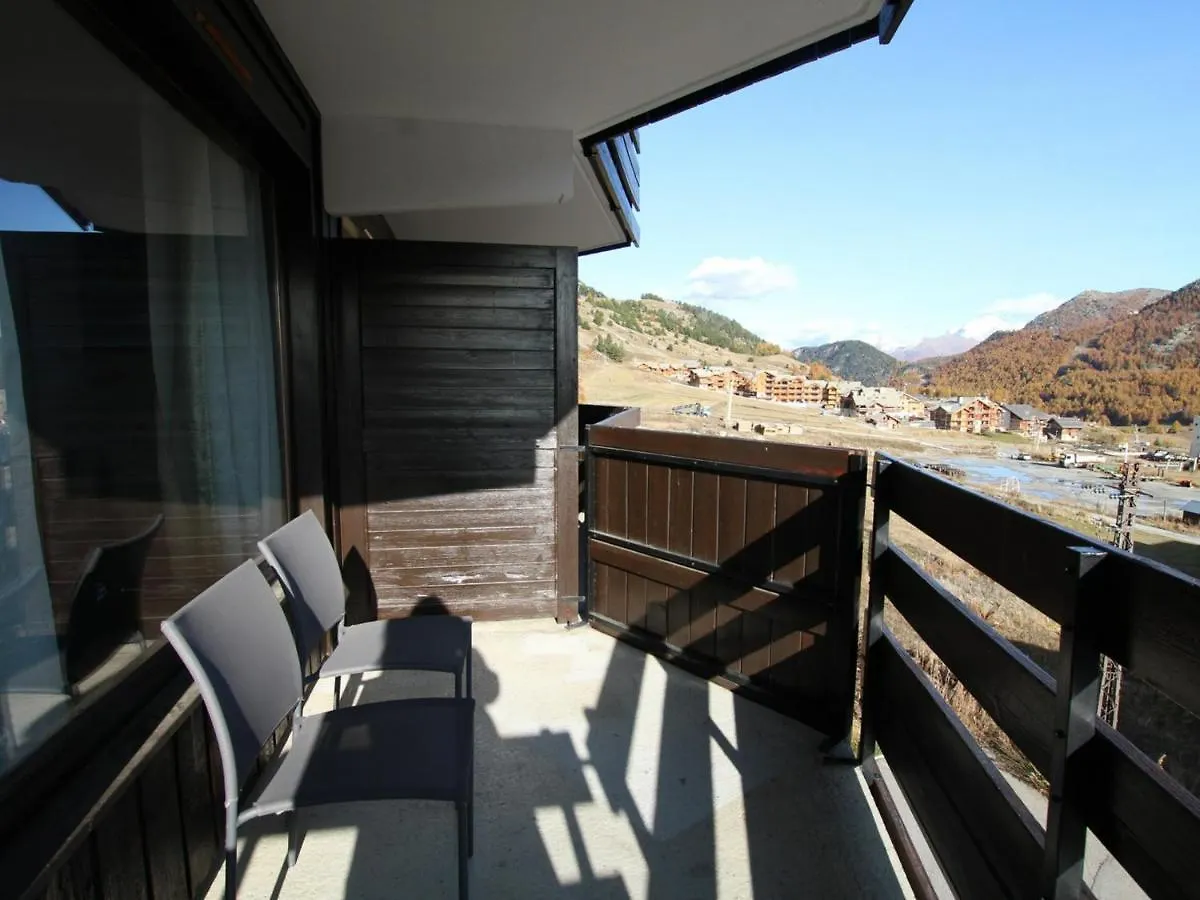 Studio Lumineux Au Pied Des Pistes Pour 4 Personnes A Montgenevre Avec Parking Privatif Et Balcon Sud - Fr-1-330D-118 Apartment